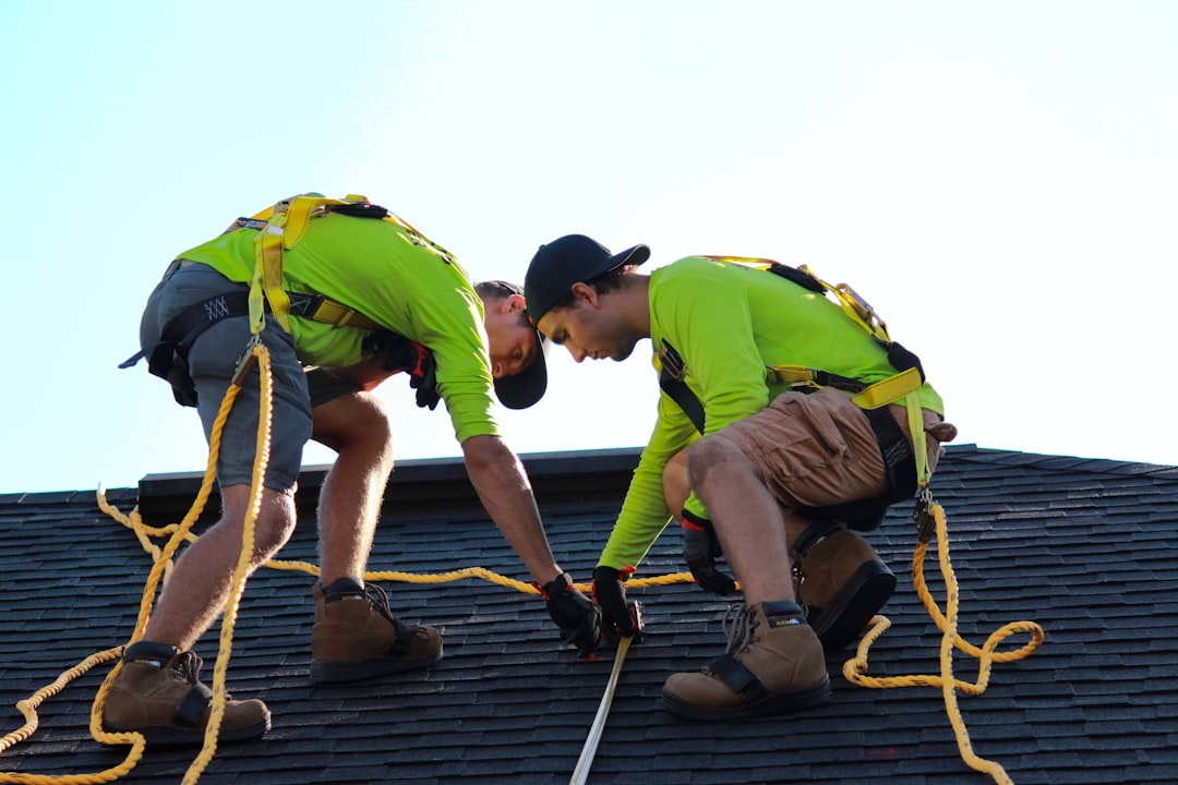 Questions to Ask Residential Roofing Contractors in Houston Before You Hire